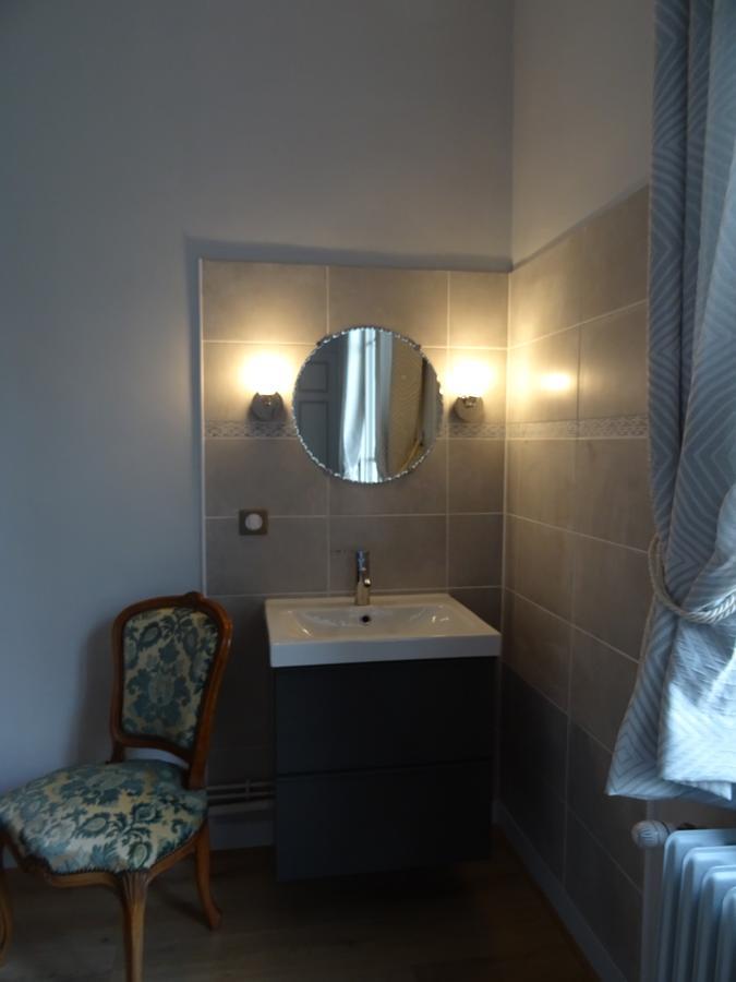 Chez Sylvie Hotel Sainte-Foy-lès-Lyon Buitenkant foto